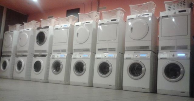 Önkiszolgáló Mosoda